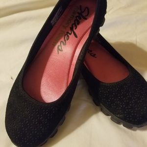 Flats with memory foam
